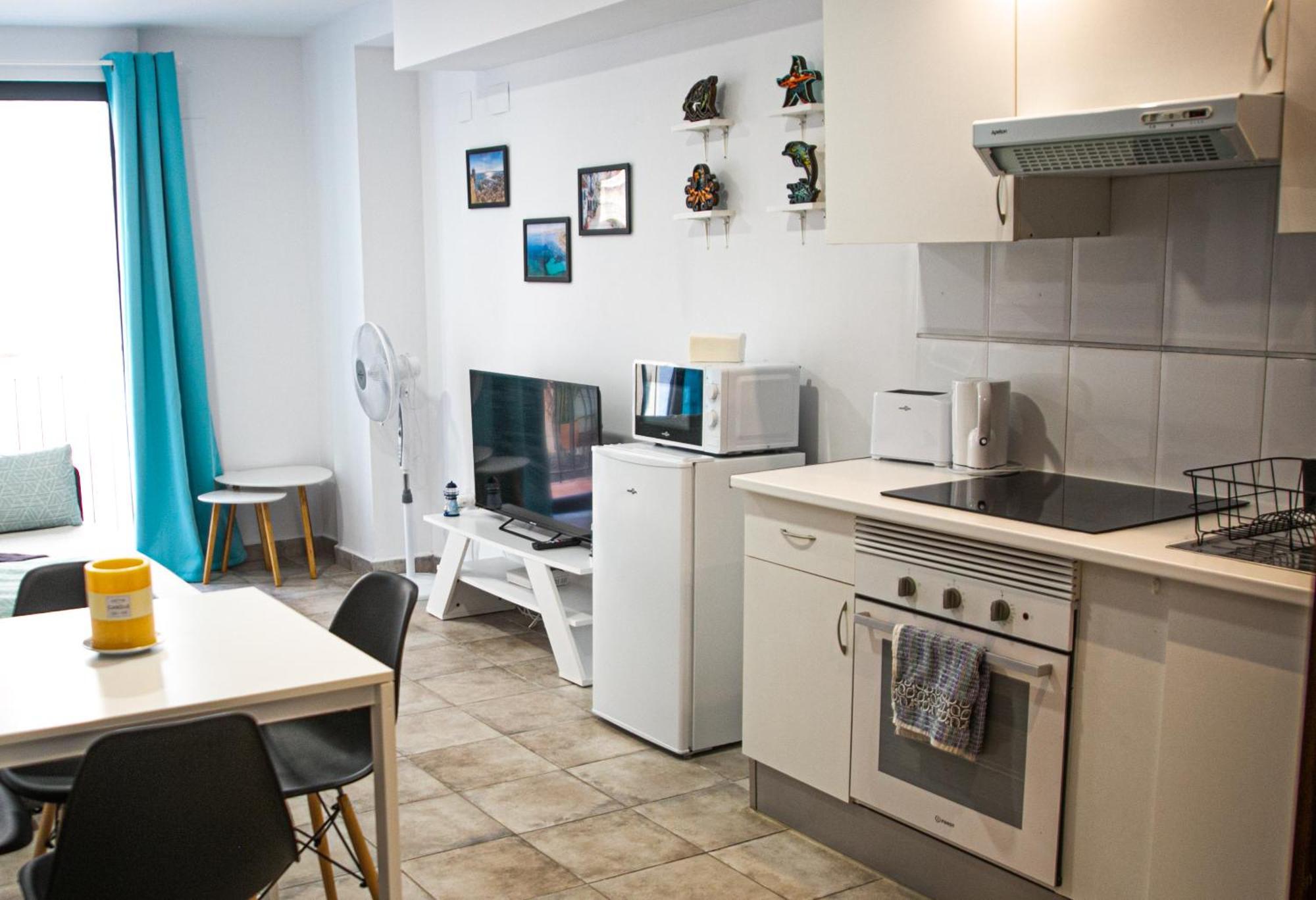 Charming Duplex - Historic Center - 7Min To Beach Alicante Exterior photo